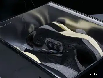 JORDAN FZ4811-001 MANIERE 3 X AIR MA “BLACK” A 0429